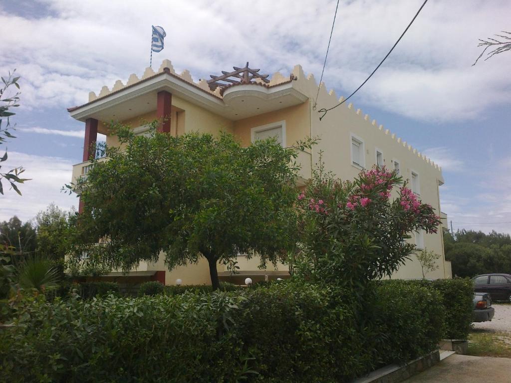 Porto Limnia * Volissos